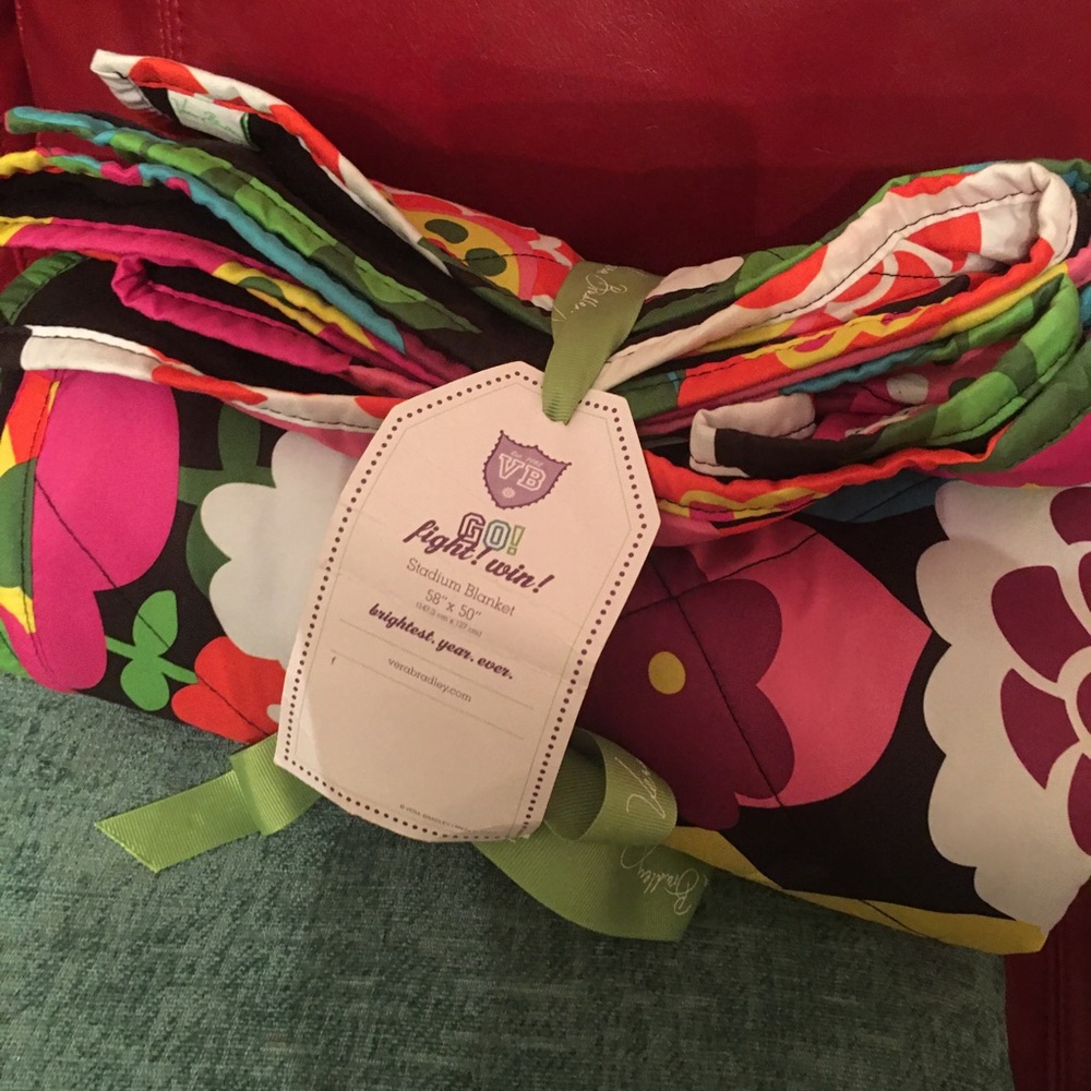 Vera Bradley -stadium blanket